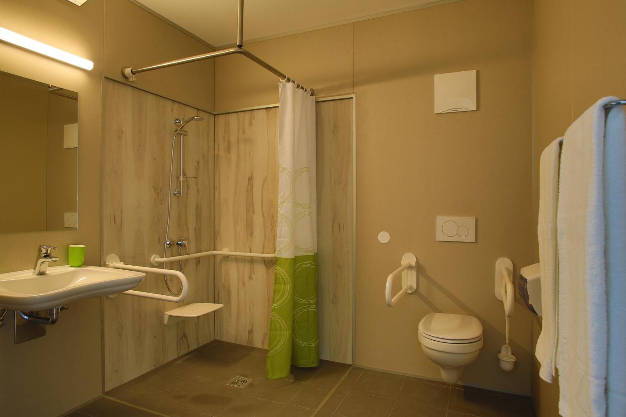 Smart Motel Гарс-ам-Камп Екстериор снимка