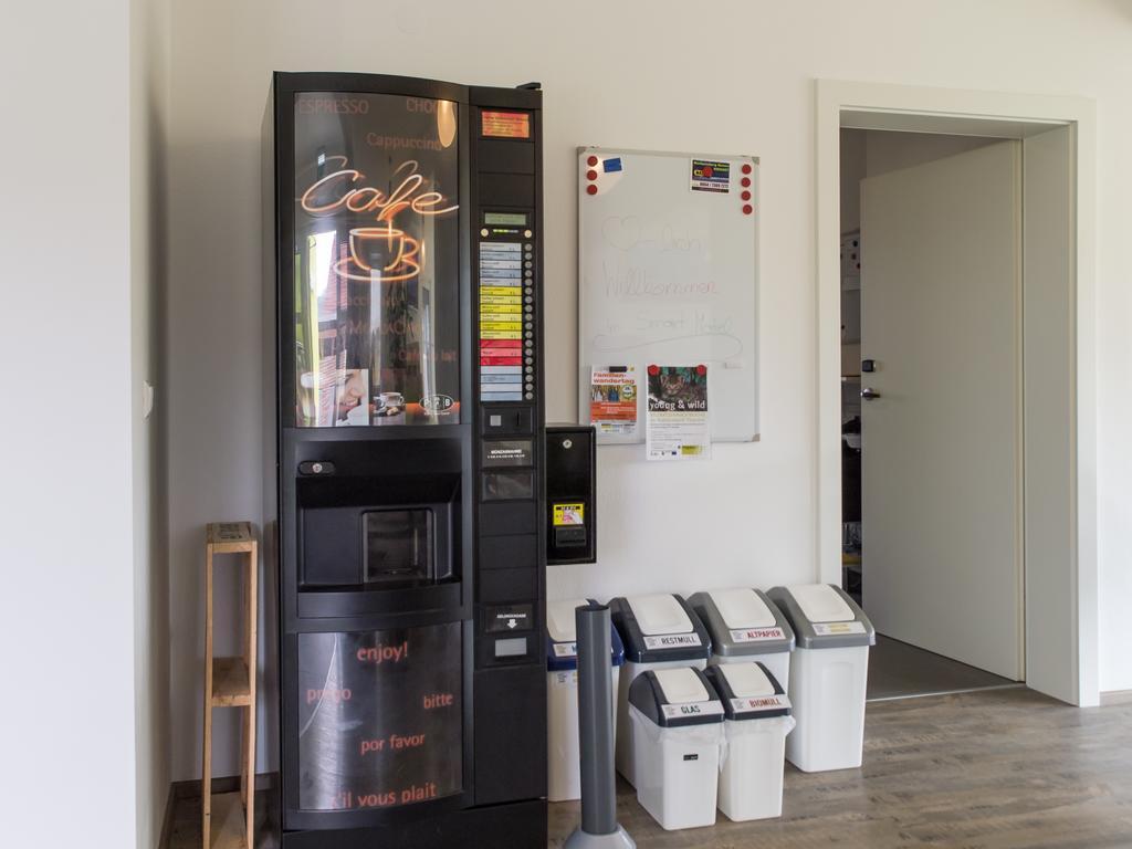 Smart Motel Гарс-ам-Камп Екстериор снимка